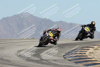 media/Oct-04-2025-CVMA (Sat) [[408bcdd6e4]]/Race 10-Amateur Supersport Middleweight/